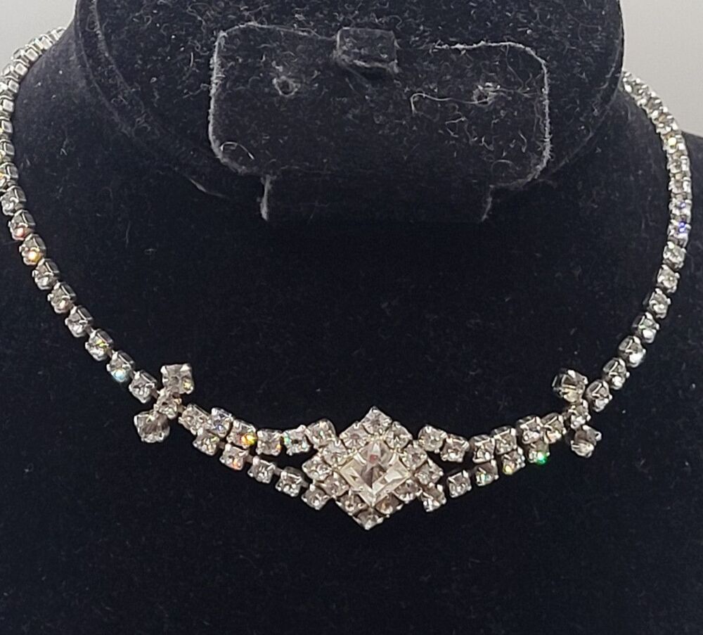 Vintage Hollywood Clear Rhinestone Choker Necklace Diamond Shaped 16in